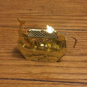 Gold Noah's Ark Ornament